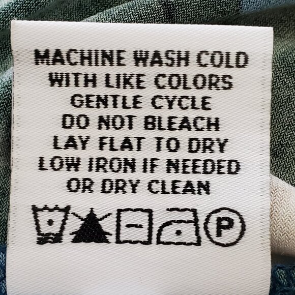 Calvin Klein Dark Floral Fairy Long Sleeve Women's Stretchy Blouse Top Size 1X - Picture 12 of 12